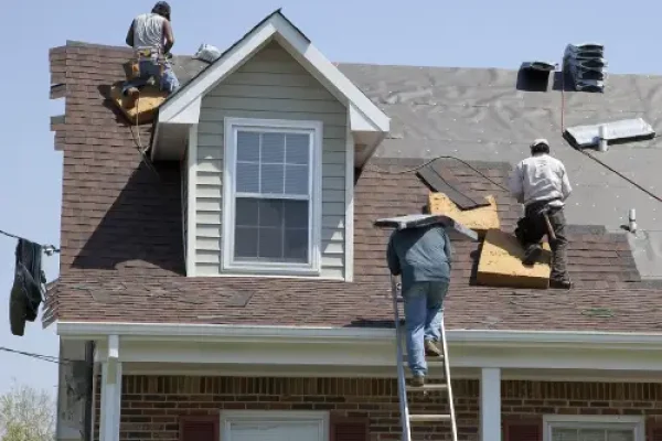 Get Your Roof Replaced Today (1)